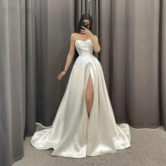 A Line Wedding Dresses Strapless Side Split Bridal Gowns Elegant Pleats Sweetheart Wedding Party Sexuality Gowns vestido