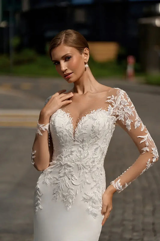 Long Sleeve Mermaid Wedding Dress Beach V-Neck Lace Appliques Sweep Train Button Bridal Gowns Customize To Measures Civil Sweep