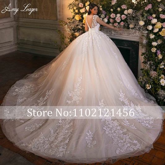 Gorgeous Appliques Beading Cap Sleeve Ball Gown Wedding Dress 2024 Romantic Scoop Neck Backless Princess Bridal Gown