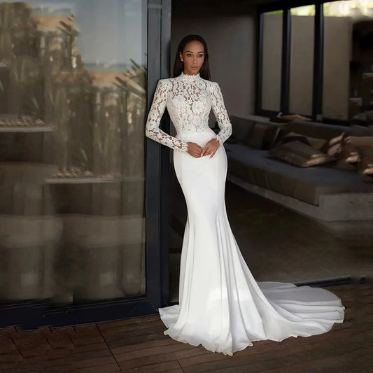 Gorgeous Satin Lace Sweetheart Mopping Wedding Dresses Exquisite Long Sleeves Bridal Gowns Backless Appliques Sweep Train Beach