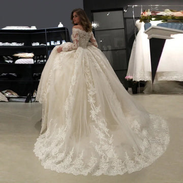 Luxury Ball Gown Lace Applique Wedding Dresses 2025 Long Sleeve Wedding Gowns robe de mariee Boat Neck Beaded свадебное платье