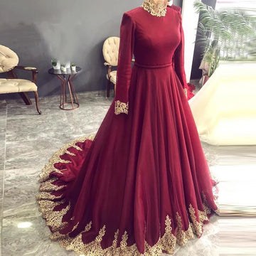 Customized Long Sleeves Burgundy Muslim Wedding Dresses High Neck Applique Arabic Bridal Gowns Vestidos de novia Robe De Mariee