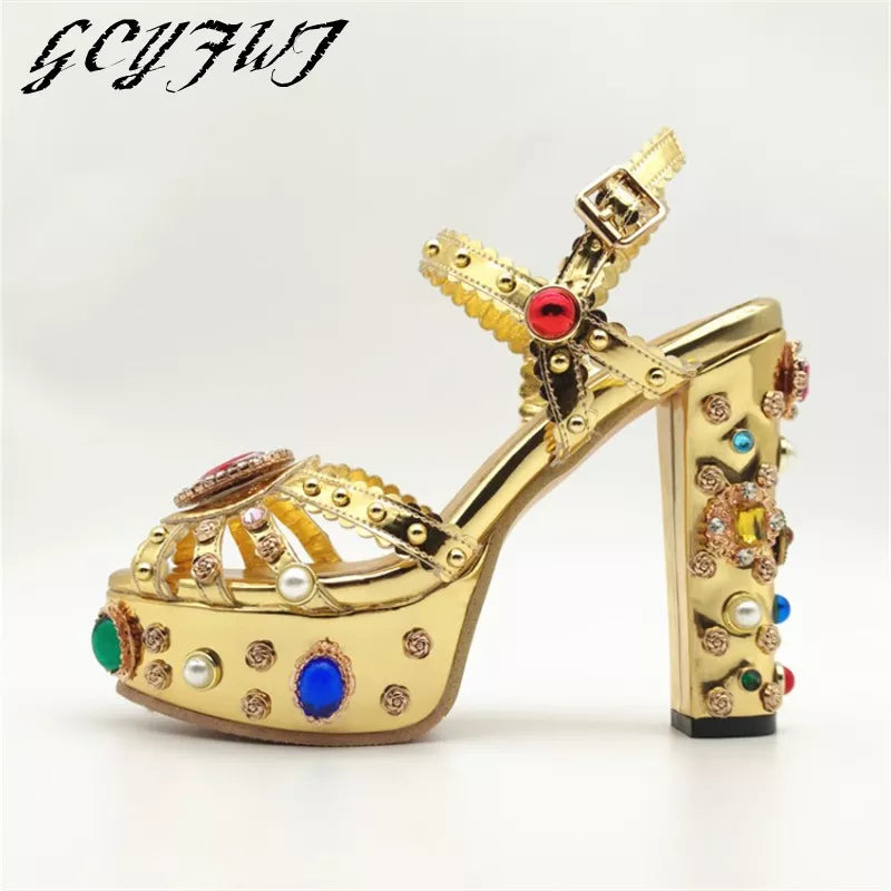 Goud echte lederen luxe kristallen dames sandalen open teen hoge hak sexy vrouwelijke schoenen riem kledekantoor trouwplatform schoenen