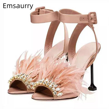 Sexy Summer 2024 Sandalias de plumas con joyas Mujer Talillo Único Tacón abierto Correa de tobillo Sandalias de tacón de lujo de lujo Mujeres