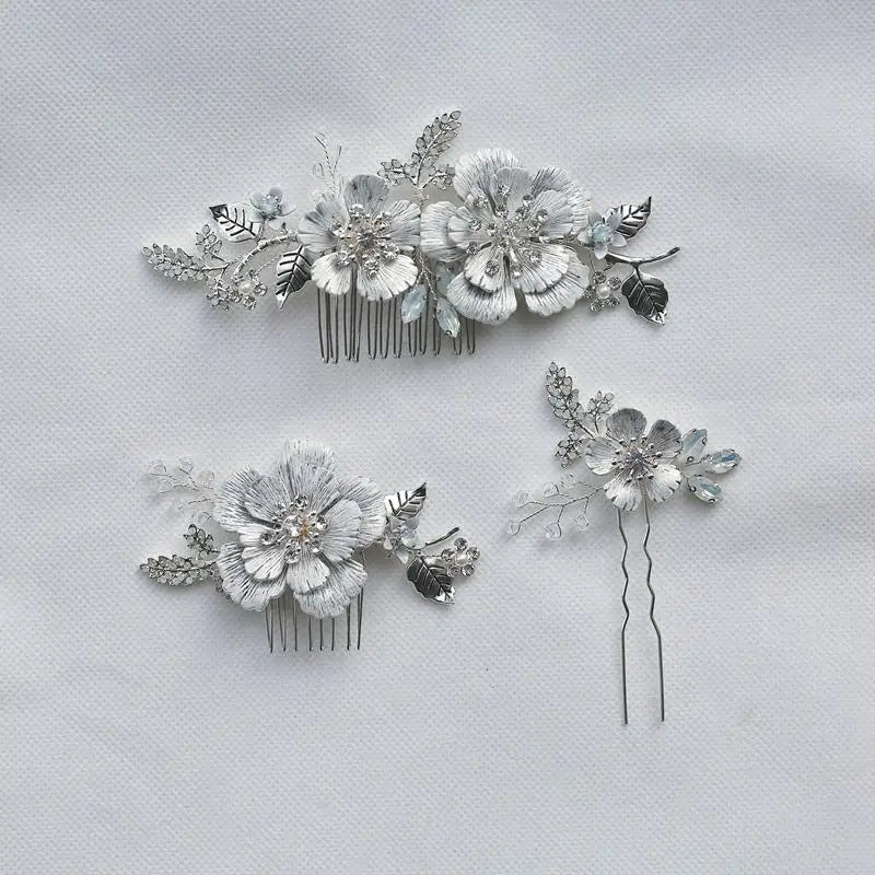 Bridal Hair Jewelry Flower Leaf Hair Combs Silver Color Head Pieces Rhinestones Hairpins For Women Brides Wedding Accessories