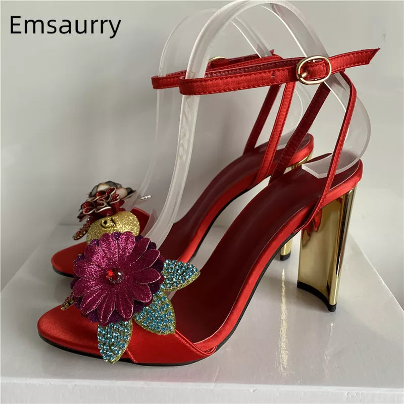 Luxurnury Setin Strappy Sandals Girls for Women Strange Metal Heal Bling Ligentes Cristal Flor Party Sandalias de Mujer