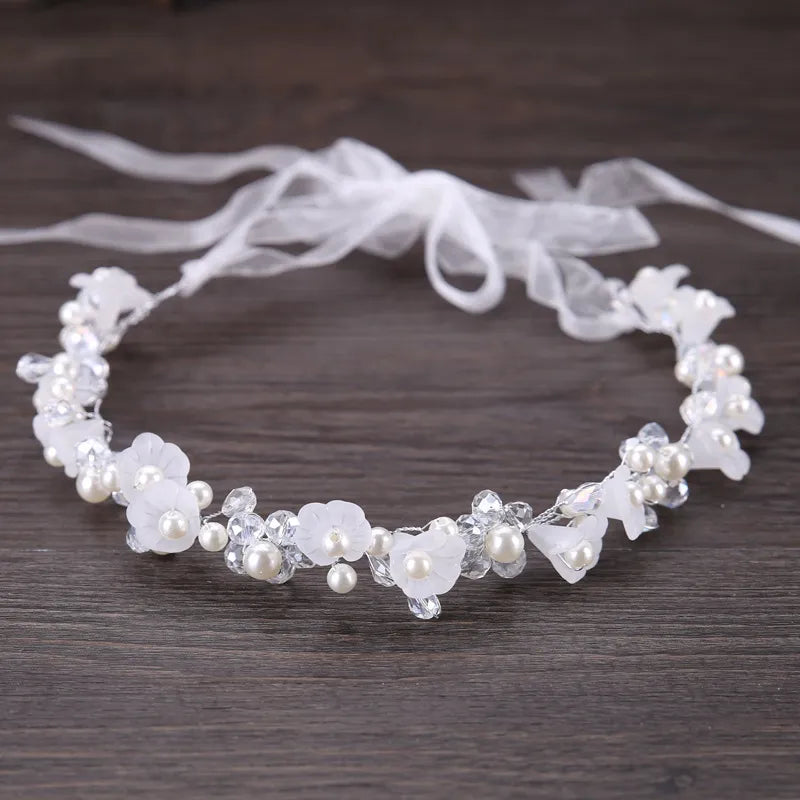New Fashion Crystal Hair Band Headbands for Women Girls Handmade Wedding Hair Accessories White Pearl Flower Tiaras Crowns