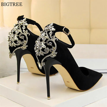 Luxury Back Heel Crystal Women Bombs Marca de tacones altos zapatos con correa de tobillo Diamante Diamante Punteado Banquete de boda nupcial