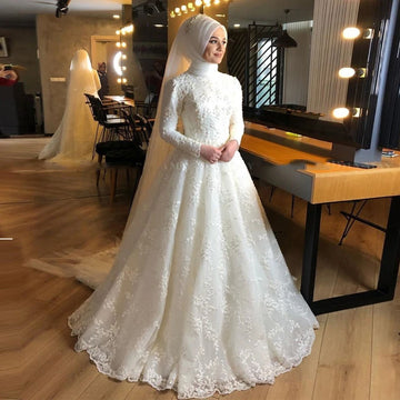 Customized Muslim Wedding Dress White Long Sleeve Lace vestidos de noiva Plus Size Vintage Button Bcak Simple trouwjurk