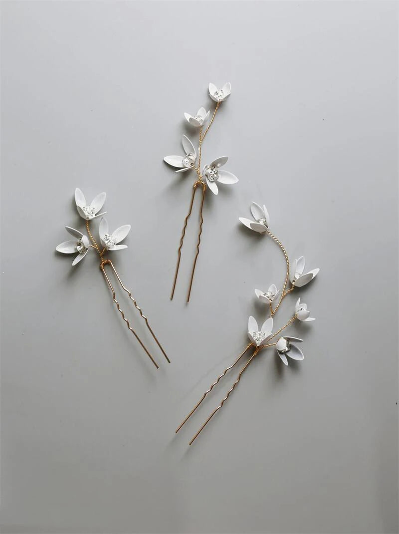 Rhinestones Crystal Hair Pin Clip White Flower Head Piece Women Brides Bridesmaids Hairpins Wedding Accessories Bridal Jewelry