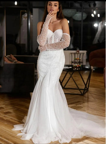 Vintage Mermaid Wedding Dresses Embroidered Lace On Net Bridal Gowns V-neck Sleeveless Appliques Gowns Backless Robe De Mariee