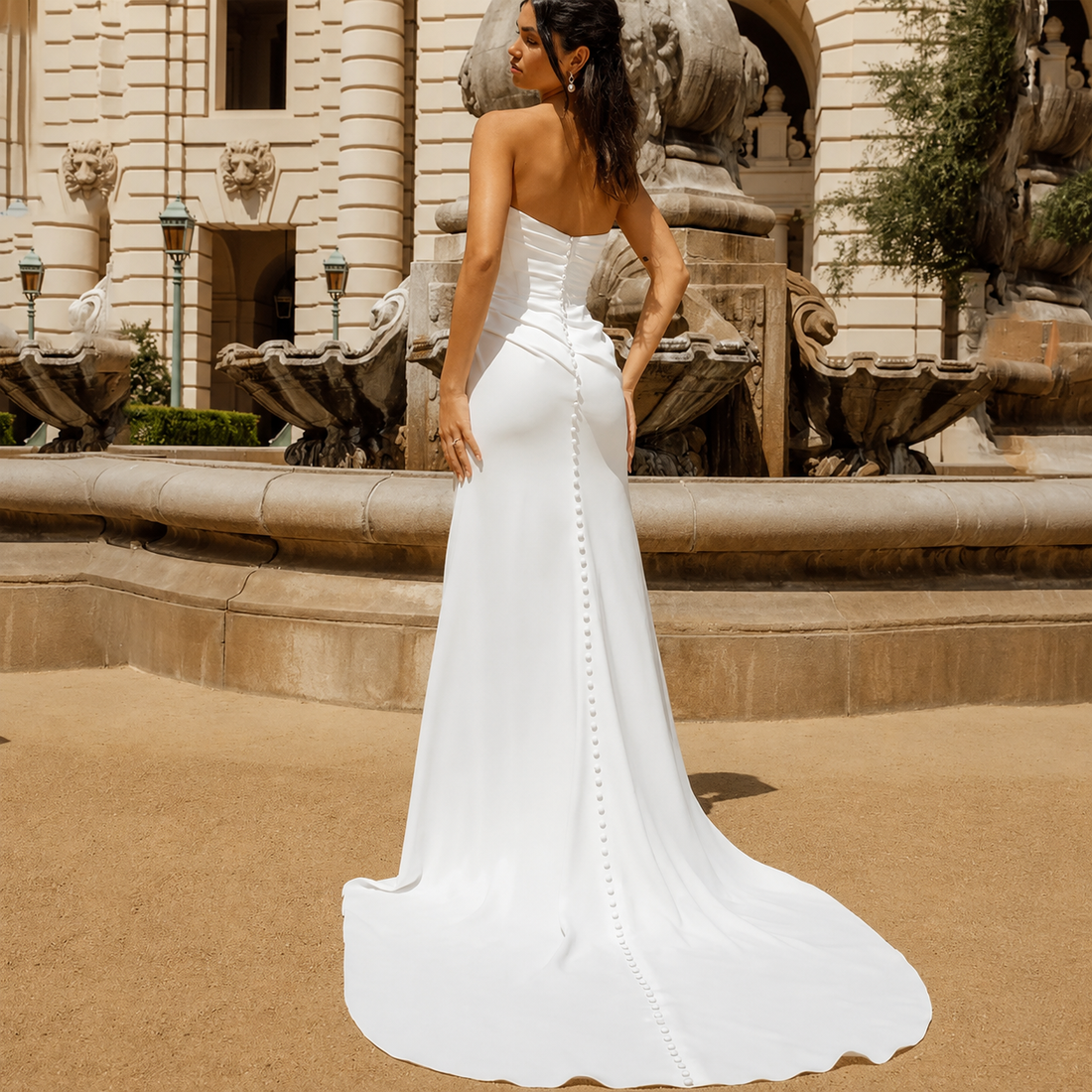 Simple Strapless Mermaid Wedding Dress Sleeveless Backless Button Bridal Gown