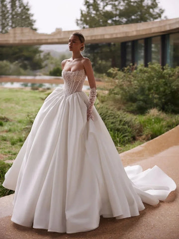 Customized Elegant Strapless Wedding Dresses Applique Bridal Gowns Graceful A-Line Floor-Length Wedding Gowns Vestidos De Novi