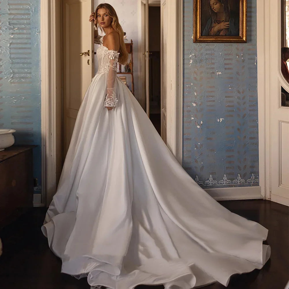 Customize Charming Strapless Wedding Dresses Detachable Full Sleeves Flowers Applique Satin Bridal Gowns Vestidos De Novia