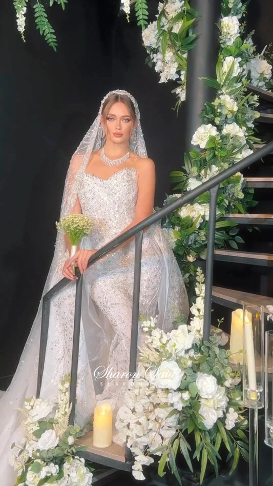 Vestido de noiva de sereia com contas de dubai com luxo com vestidos de noiva da Arábia Saudita Overskirt