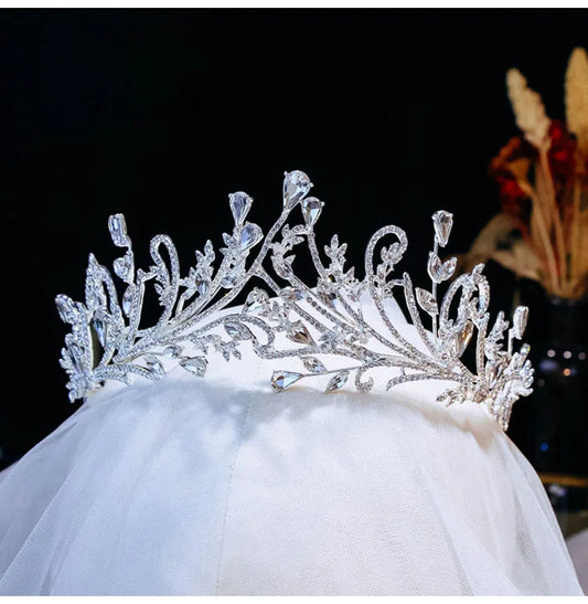 CC Vintage Crown Women Accesorios Bodas para el cabello de la boda del techo de novia Ornamentos del cabello Tiaras brillantes XY435