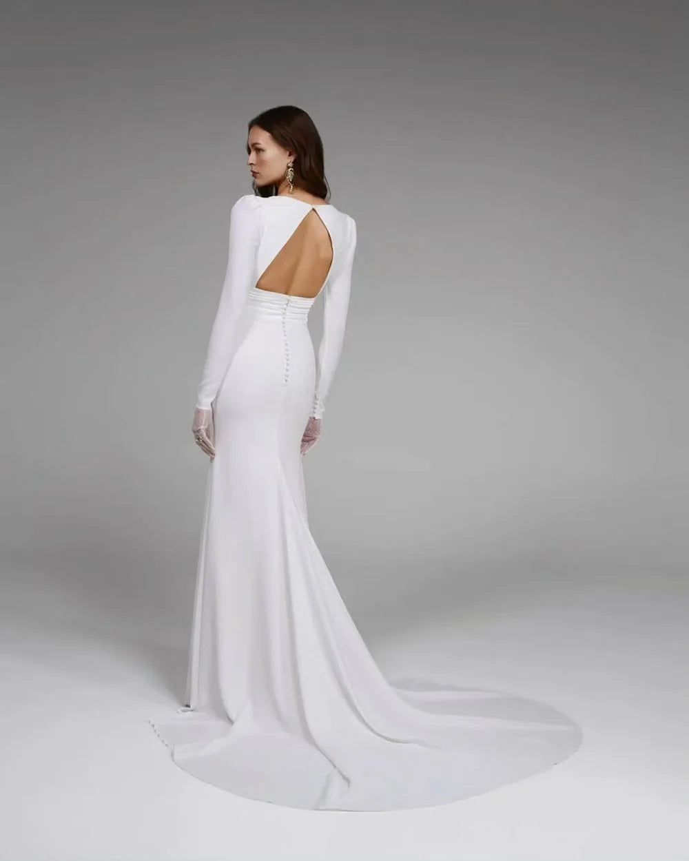 Sexy V-Neck Wedding Dress Long Sleeve Mermaid Bidal Dress Button Simple Backless Bride Gown Pleats Vestido De Novia Customized