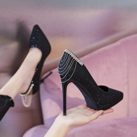 Sapatos de grife de saltos altos Sapatos de grife 2024 Novo estiletto super alto pontudo shinestones marca de luxo shoe zapatos de mujer