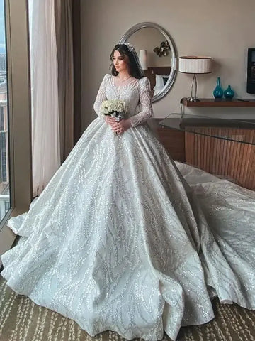 Vestido de bola de casamento branca de mulheres brancas com lantejoulas de lantejoulas longas de manga longa com cinto de miçangas O-pescoço O-pescoço Dubai Vestido de noiva Dubai