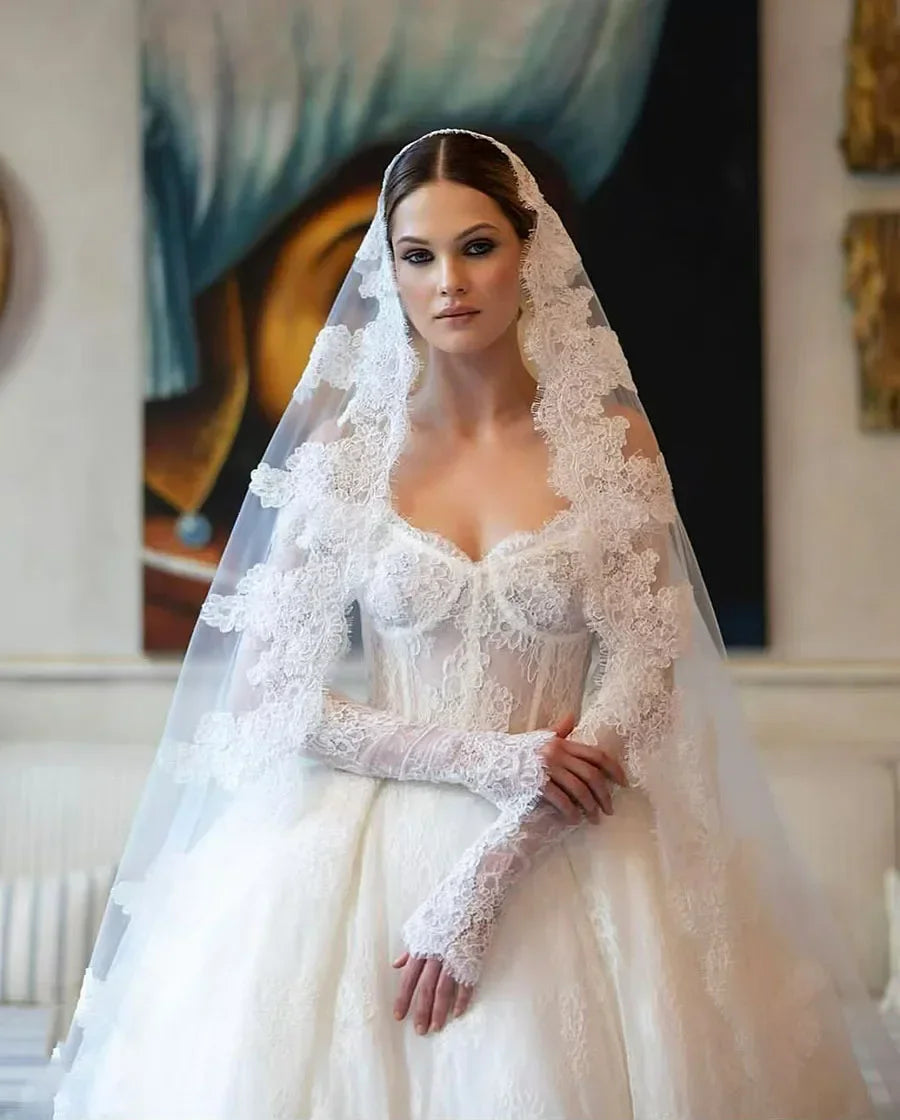 Customized Ball Gown Lace  Wedding Dress Off the Shoulder with Long Sleeves Ball Gown Bridal Gowns Vestidos De Noiva