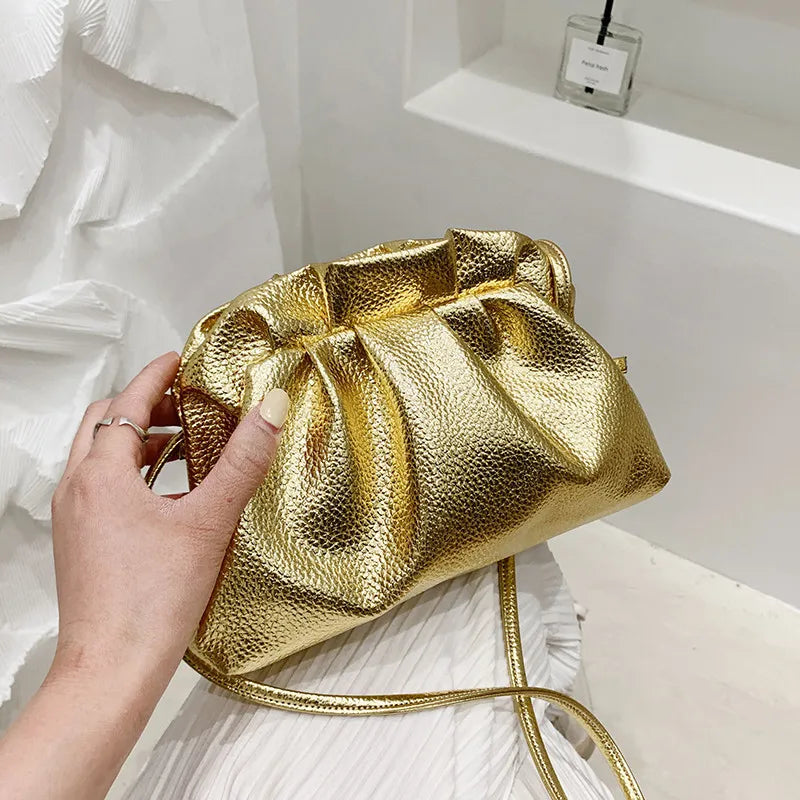 Luxueuze gouden wolkentas voor vrouwen lederen hobos retro wolken crossbody tas kleine telefoontas ontwerp koppeling clip clip tas vrouwelijke bolsa