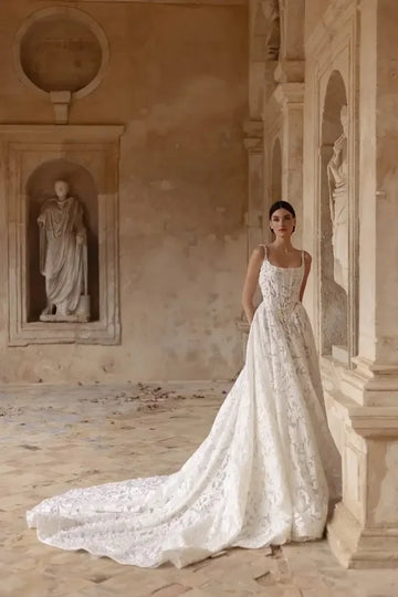 Customized Lace Wedding Dresses Spaghetti Straps Women Robe Sleeveless Bridal Gown Square Collar Vestidos Vestido De Novia