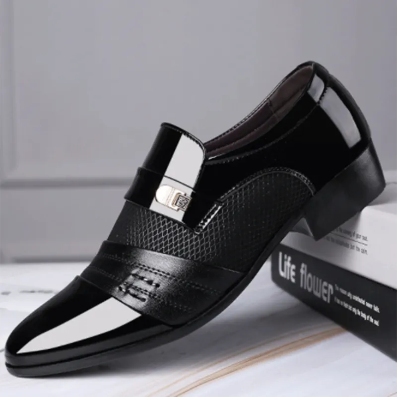 Anciennes hommes chaussures pu cuir chaussures pour hommes Luxury Plus taille de fête Businet Business Chaussures décontractées Locs zapatos de vestir hombre