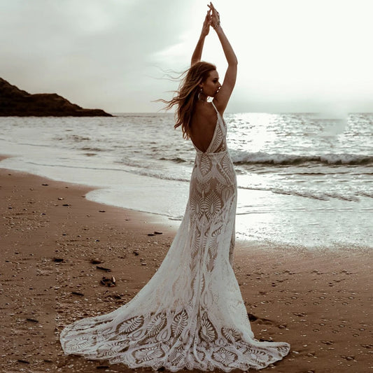 Strand spaghetti riemen kanten trouwjurk boho bruid jurken backless op maat gemaakte diepe v-neck rustieke lange zeemeermin bruids bohemian