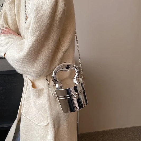 Boîte à main en or Fashion Bage de sac brillante Sags d'embrayage de haute qualité Sacs à main pour femmes Messenger à chaîne métallique Purse