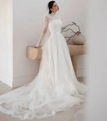 Luxury Lace Wedding Dress Long Sleeves Round High Neck Sweep Train A Line Muslim Bride Dress Bridal Gowns Vestido De Noiva