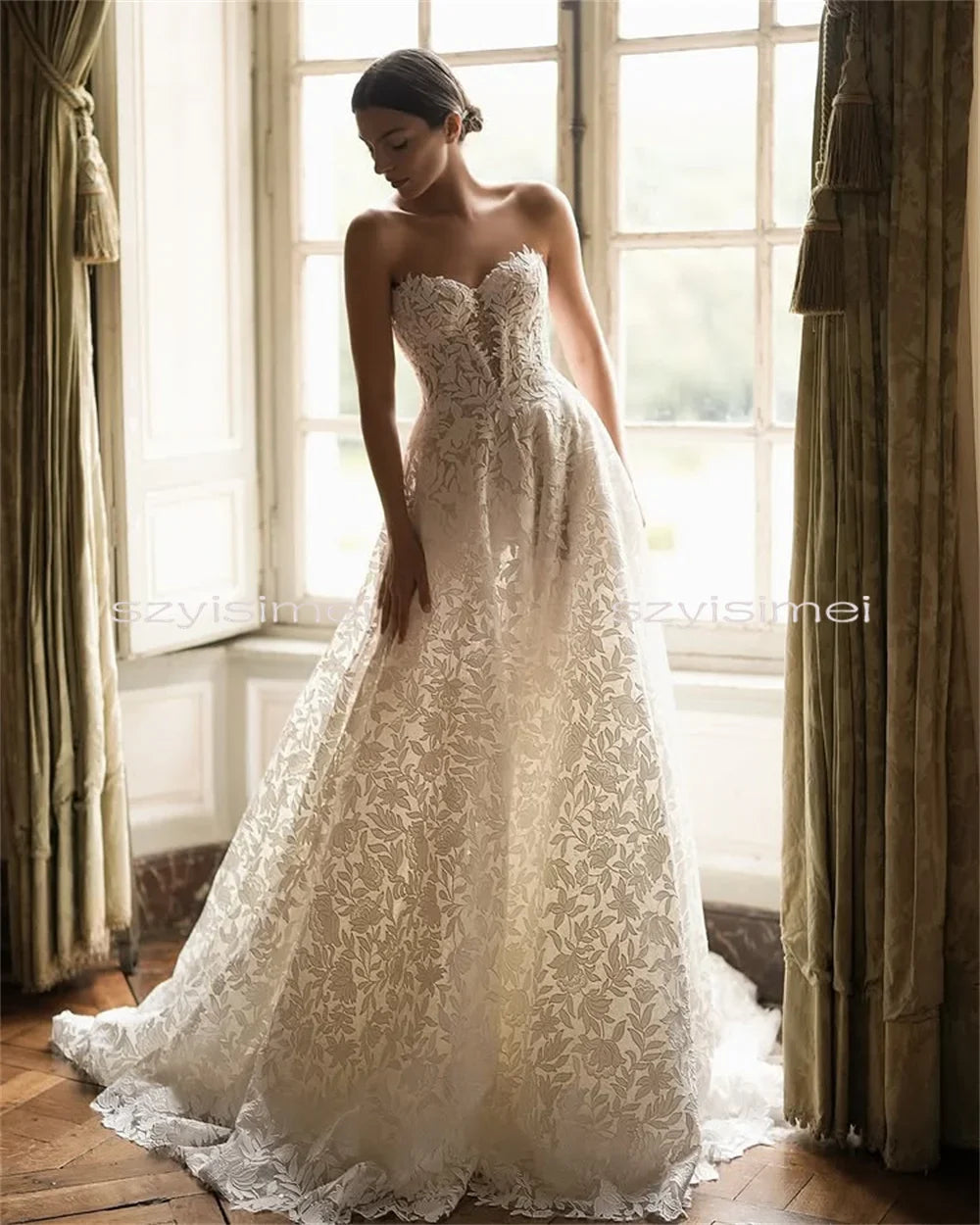 Luxury Wedding Dress Full Lace Wedding Gown A Line Customized Sleeveless Bridal Gowns Backless Weddings Dresses robe de mariée