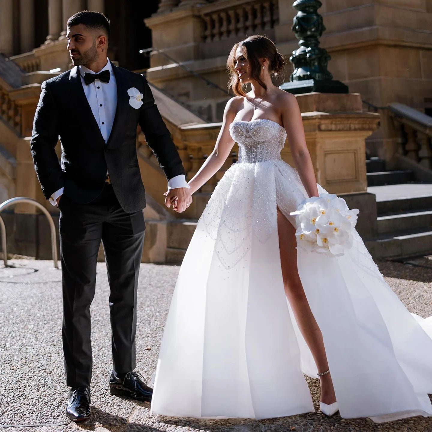 Luxe parels lieverd trouwjurk voor vrouwen sexy hoge spleet a-line dubai bruid jurken 2024 Vestido de novia sw007
