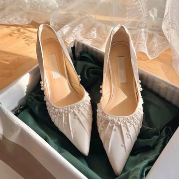 Primavera e autunno Nuovo punta acuto con la bocca poco profonda con tacchi bianchi da donna Scarpe da sposa con damigella d'onore da damigella d'onore per la damigella d'onore