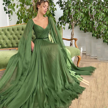 Elegant Chiffon Evening Dress V-Neck Sleeveless Side High Split Long Party Dress Simple Pleat Sweep Train Prom Gown