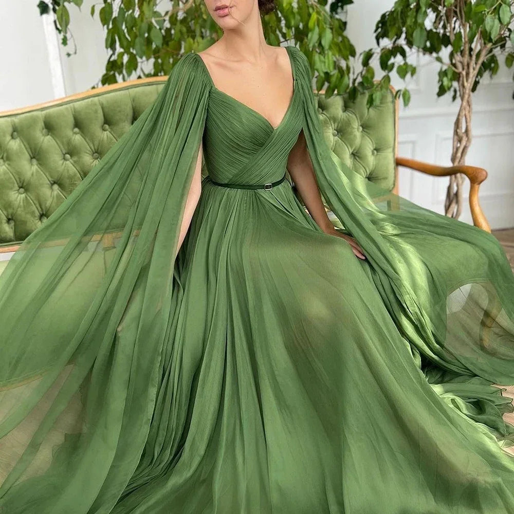 Elegant Chiffon Evening Dress V-Neck Sleeveless Side High Split Long Party Dress Simple Pleat Sweep Train Prom Gown
