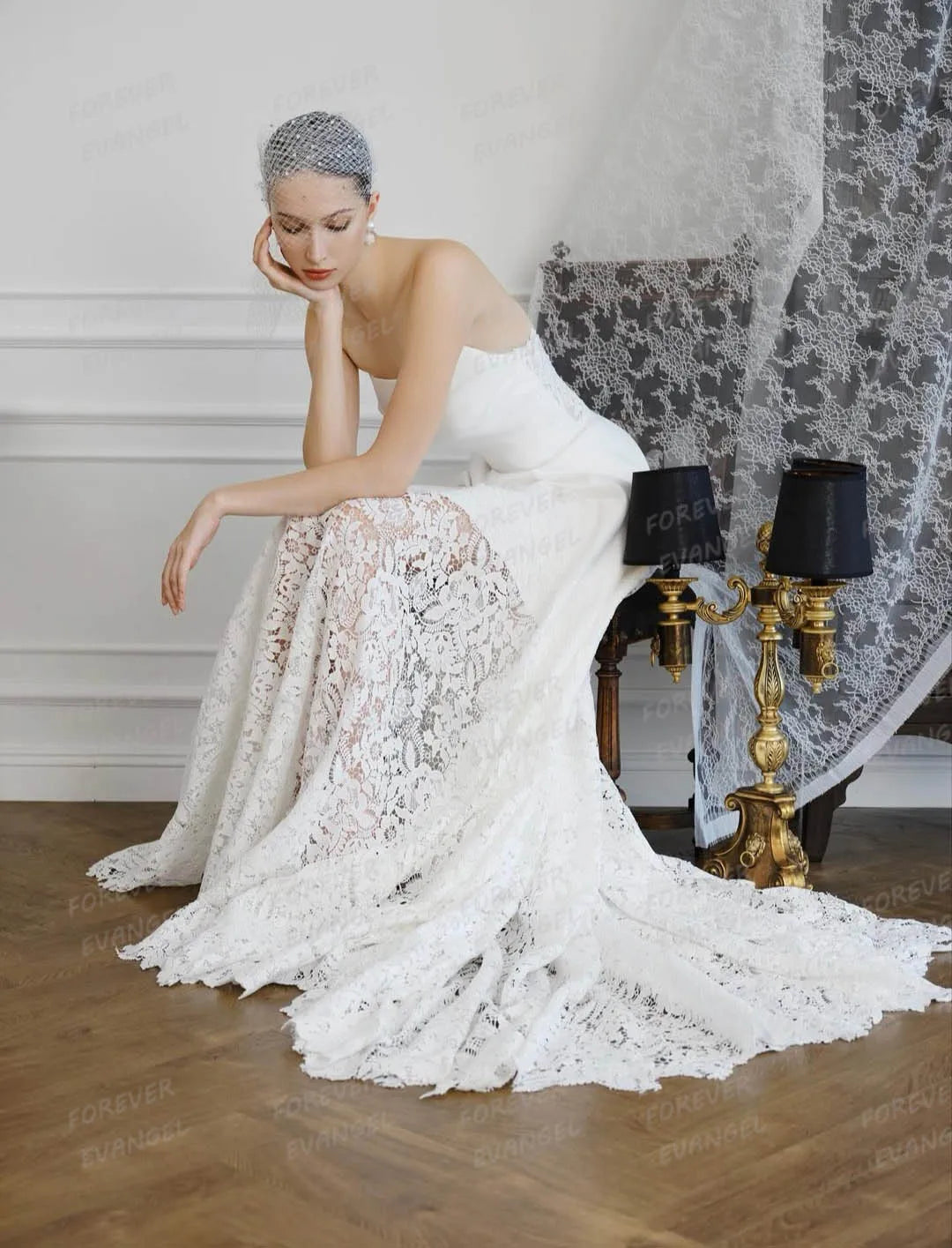 Luxury Satin Wedding Dresses Woman Lace A Line Elegant Sleeveless Bride Gowns Satin Sweep Train Backless Customized Vestidos