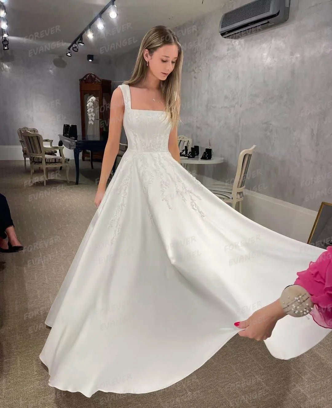 Elegant Appliques Wedding Dresses A Line Woman's Square Collar Sleeveless Bride Gowns Formal Satin Vestidos De Novia Customized