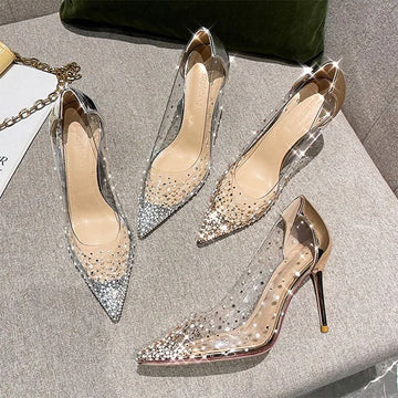 Diamond Ponto de dedão com cristais Sapatos de strass transparentes para mulher 2024 Sapato de noiva no salto