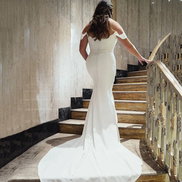 Customized Off Shoulder Long Sleeve Wedding Dress With Buttons Elegant Women Plus Size Bridal Gown Loong Tail for Bride