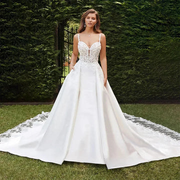 Customized  Sexy Sweetheart A-Line Satin Wedding Dress Lace Applique Beaded Spaghetti Strap Bridal Gown Princess Bride Dress