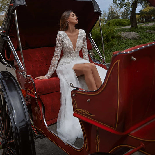 Charming V-Neck A-Line Wedding Dresses Long Sleeves Lace Appliques Bridal Gown High Side Split Backless Vestido De Novia