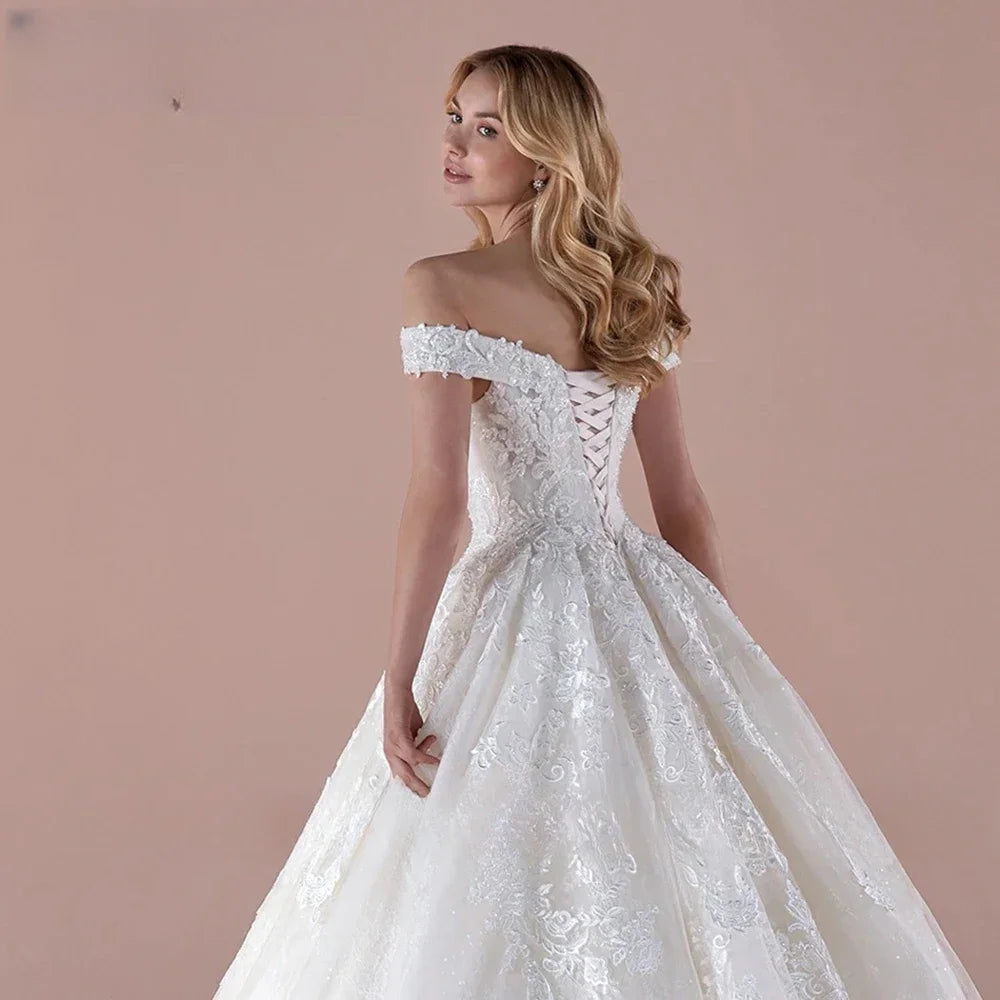 Customized  Sweetheart Off The Shoulder Wedding Dress Lace Applique Beaded Bridal Gown Princess Bride Marriage Women Clothing