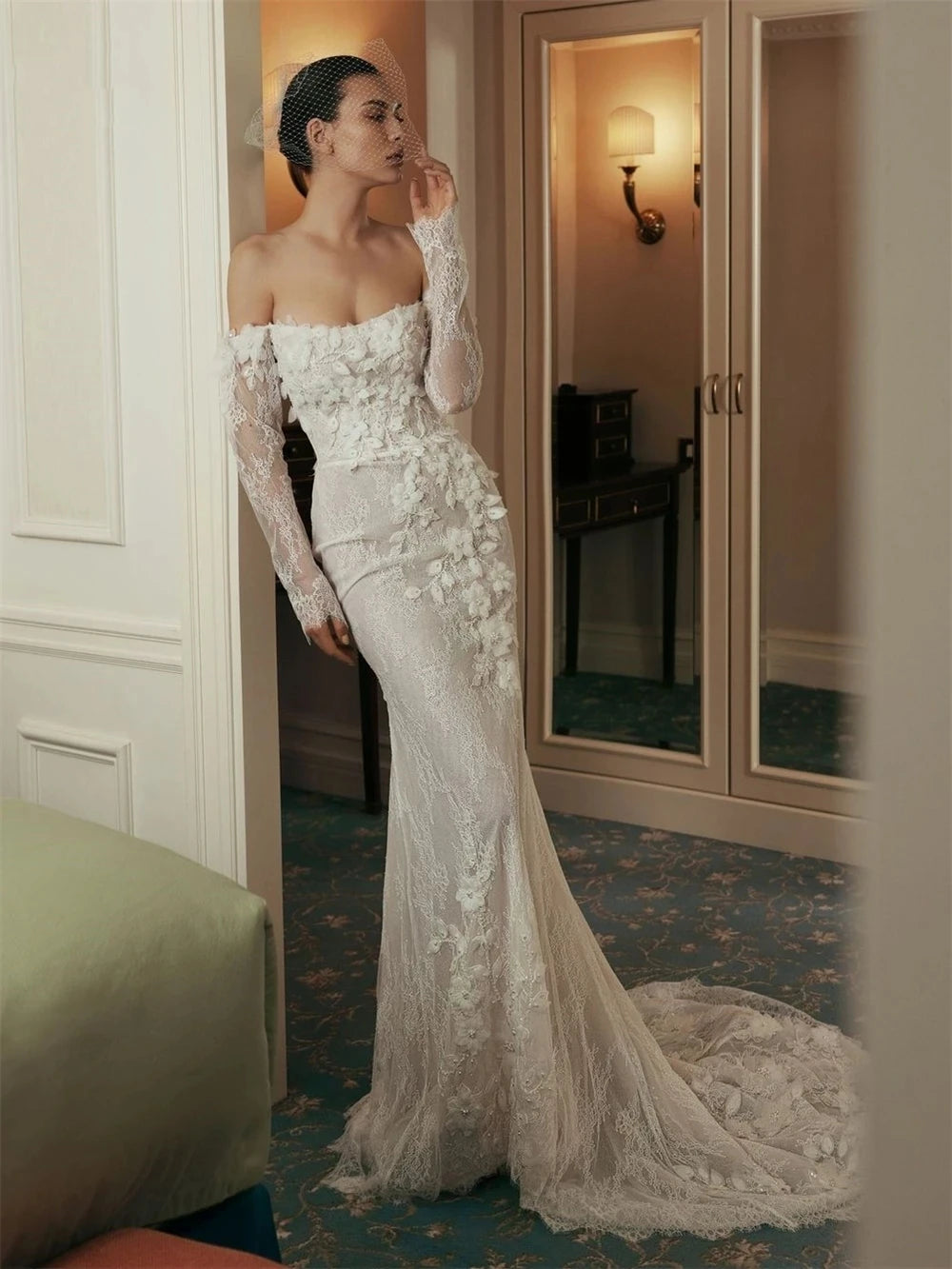 Customized Beaded Floral Wedding Dress with Full Off Shoulder Sleeves Mermaid Long Bridal Gown Strapless Lace Vestidos De Novia