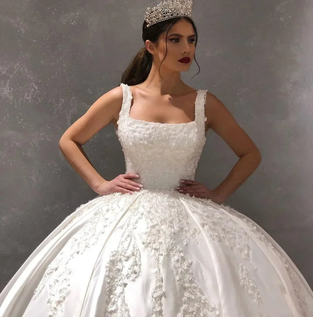 Customized Gorgeous Square Neck Wedding Dresses Sequined Ball Gown Bridal Robe De Mariee Lace Pearls Vestido De Noiva