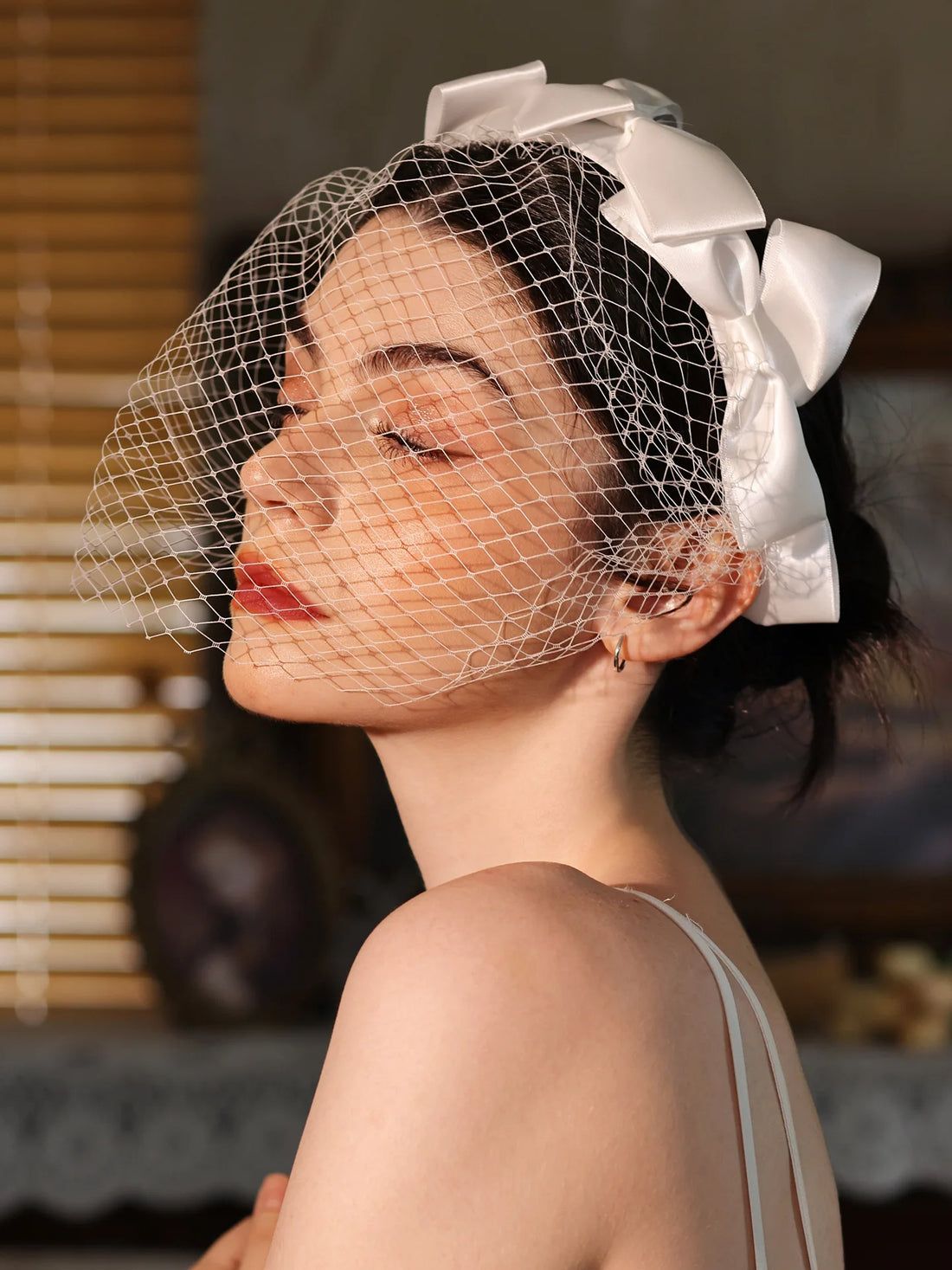 White Hairband Headband Face Veil Headpiece Headdress Bride Women Party Dinner Headwear Bridal Jewelry Wedding Hair Accessories