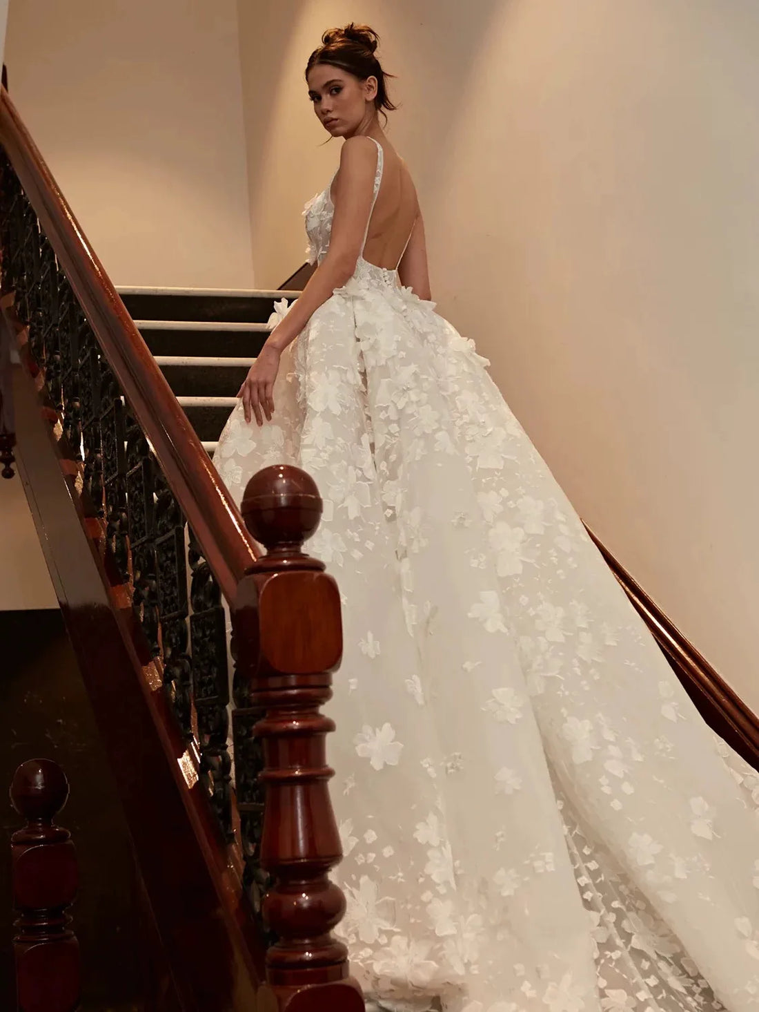 Customized A Line Lace Wedding Dresses Sweetheart Princess Appliques 3D Flowers A-Line Bridal Gowns Sleeveless Bride Dress