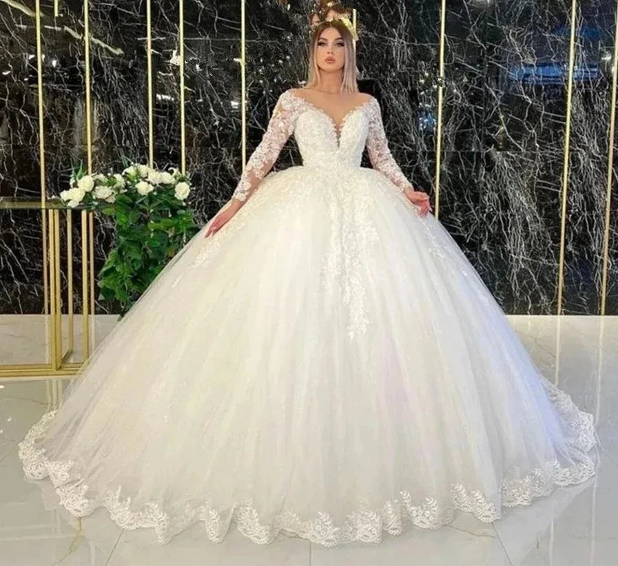 2026 Lace Appliques Wedding Dress V-Neck Long Sleeves Sweep Train Princess Ball Gown Bridal Gowns  Vestido De Novia Customize