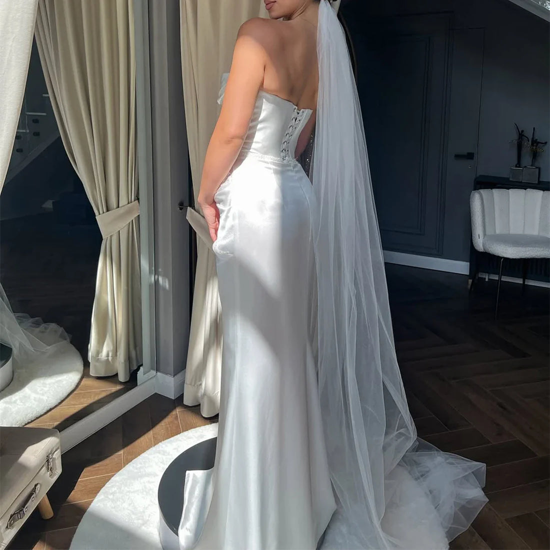 Simple Vestidos Novia Satin Backless Mermaid Wedding Dress With Slit 2025 Sheath Long Strapless Bridal Party Gown For Women