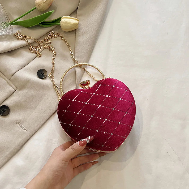 Heart Shape Handbag Womens Red Wedding Purse New Woman Evening Party Hand Bags Cute Chain Crossbody Bags Heart Shaped Bag