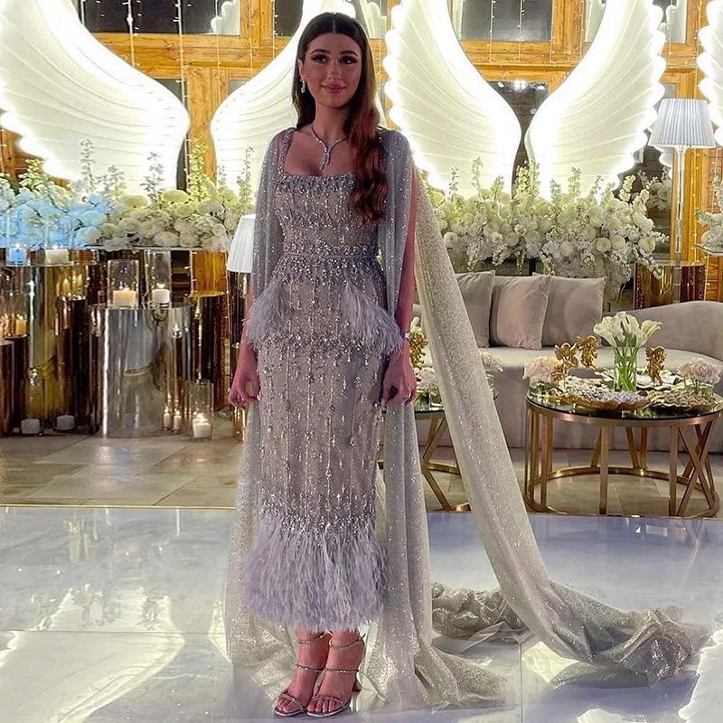 Sharon zei Bling Gray Mermaid Arabische avondjurk met Cape Luxury Feather Dubai formele jurken voor vrouwen Wedding Party SS279